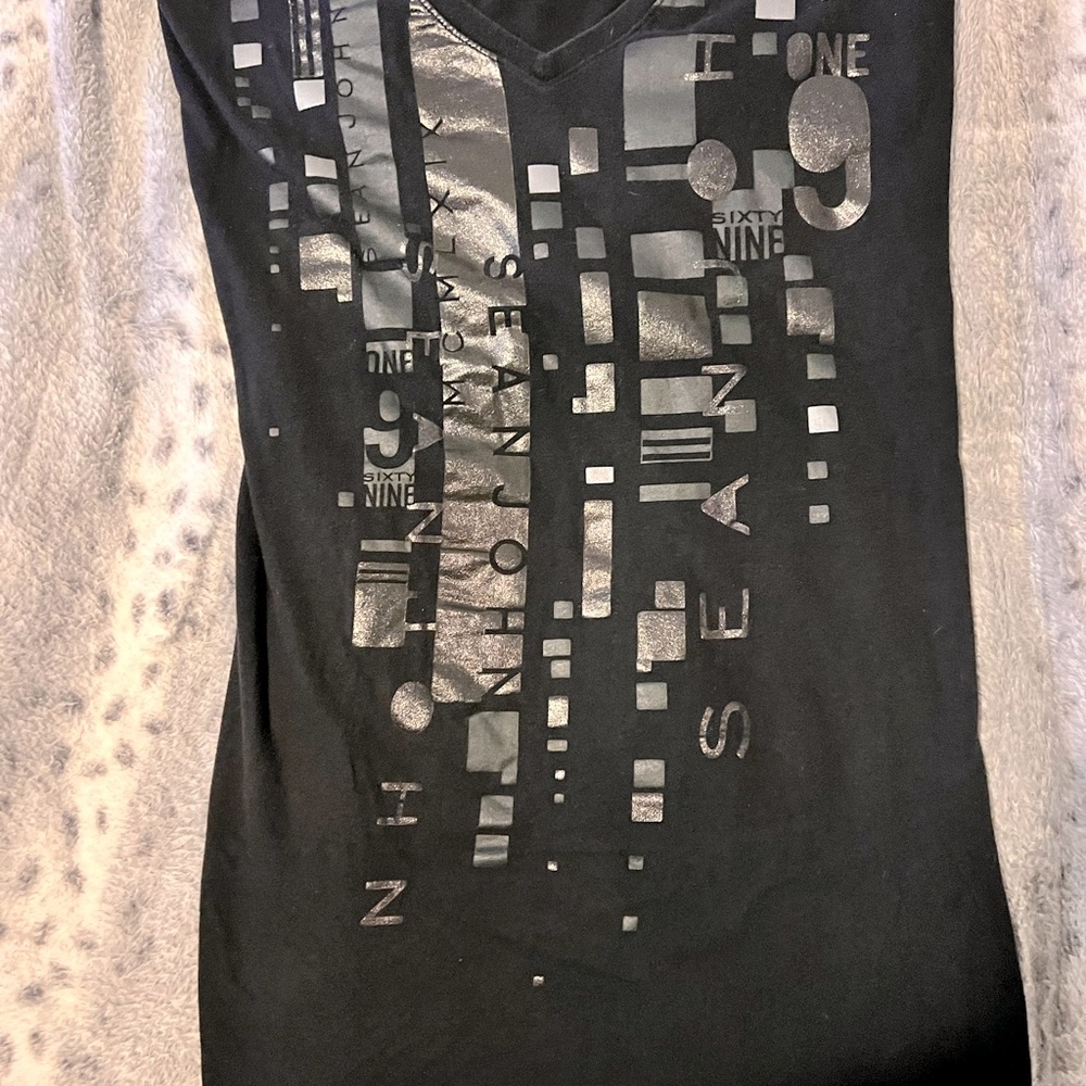 Mens SeanJohn 5XL V neck T-Shirt
